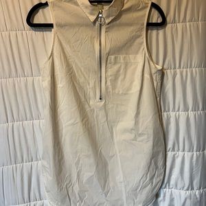 Athleta sleeveless collar shirt